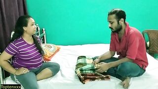 Young sales boy fucking bhabhi for money! With clear dirty audio - 4 image