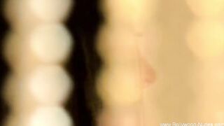 Indian Princess Exposes Her Body - 5 image