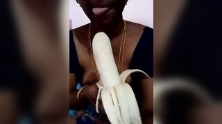 Bannana wife Indian aunty blowjob - 9 image