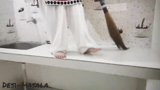 Indian kamwali maid fucked by house owner and gives blowjob hindi sex audio - Desi Masala - 7 image