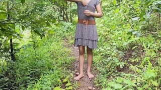 Desi bhabhi ne apane sasur ko jungal me lekar ache se chudai ki - 5 image
