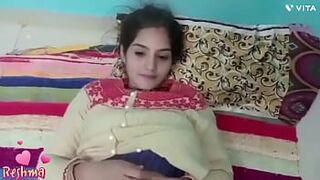 Super sexy desi women fucked in hotel by YouTube blogger, Indian desi girl was fucked her boyfriend