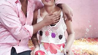 Indian ladaki ko bhabhi ke bhai ne choda - 2 image