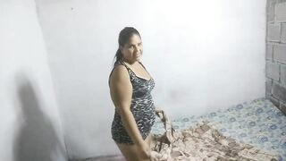 My old man goes to work and my stepmother seduces me with her big ass to end up giving a delicious blowjob and fucking - 3 image