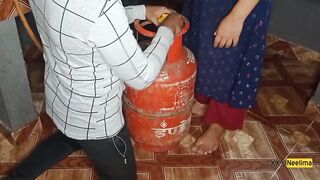 2023 new year, solved the problem of thirsty sister-in-law's pussy along with gas cylinder, fucked in the kitchen - 4 image