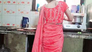 Kitchen me kam karate Samy bhabhi ko sahab ne chod diya hard fucking - 2 image