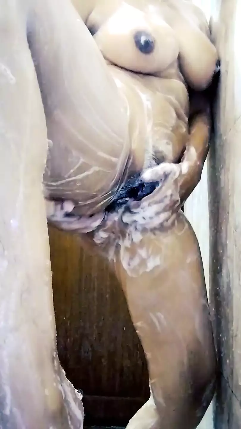 Hot riya 18 year old change her clothes at college bathroom watch online