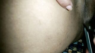 Monika ne apne niche k baal saaf kiye hot pussy. - 10 image