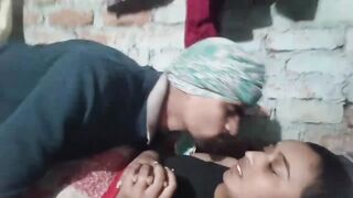 Kajal Agarwal Ki Master Ne Aapne Room Me Pela Indian Couples Village Girls Desi Pron Videos - 15 image