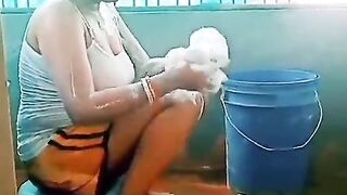 Sunita Bhabhi Aaj Aapne Boyfriend Se Chudai Kiya MMS Viral Desi Pron Videos - 2 image