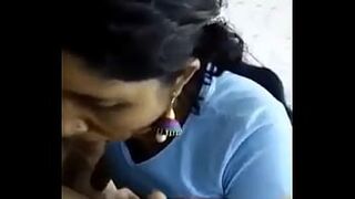 Aaj Pura Pela Peli Hua Indian Couples Desi Pron Videos MMS - 1 image