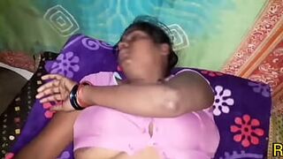 Cute and sexy aunty fucked hard her stepbrother