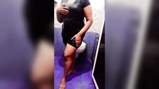 Indian Big Boobs Step Sister Arya in Bathroom - 9 image