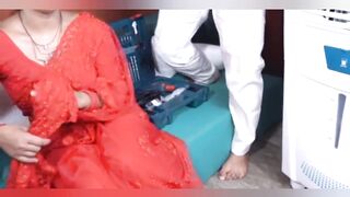 Indian_Hot_Woman_Fucked_By_Cooler_Repairing_Man_Clear_Hindi_Voice - 3 image