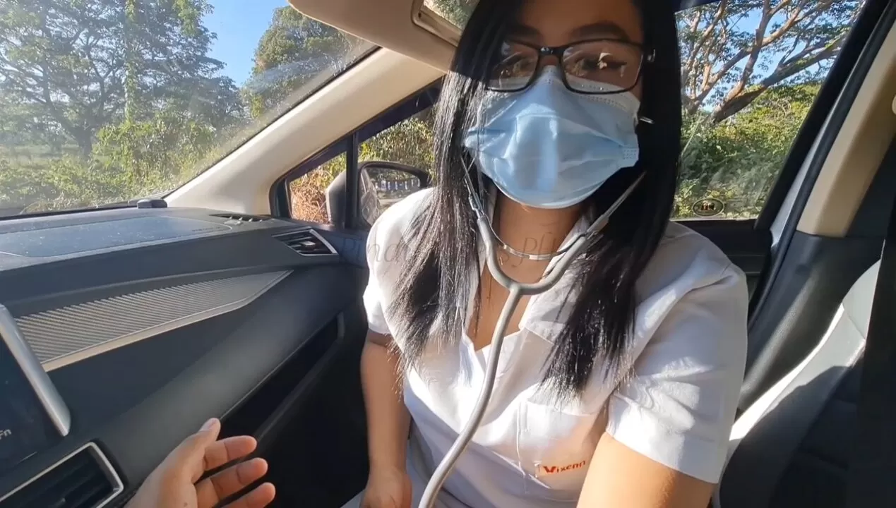 Pinay nurse girl fucked in Public Road inside the car, Pinick up si nurse libreng kantot para sa libreng sakay watch online pic