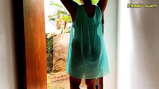 Curvy Indian Hot Aunty Jaanu Bathing - 7 image