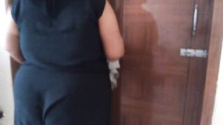 Padosi Ladaka Jabardasti Chudai Desi Muslim 55 year old Aunty Jabaki Safai Ghar - Tamil Sex (Part-2) - 5 image