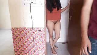 Fingering Karte Dekh Rhe Jawan Ladke Se Chudai Karayi - YourDidiPriya - 6 image