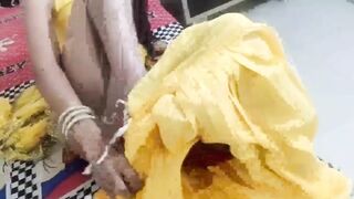 Ghar pe aayi Sasu Maa ko Pakad kar chod dala Damad ji ne - Fuck Mother in Law with dirty hindi audio xxx HD - 13 image