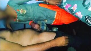 Desi maal ko ghar pe bulakar choda horny desi village girl Riya ki first chudayi mote lund Wale ne ki - 6 image