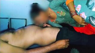 Desi maal ko ghar pe bulakar choda horny desi village girl Riya ki first chudayi mote lund Wale ne ki - 7 image