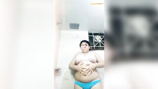 Desi girl showing body while she bath in washroom. - 8 image