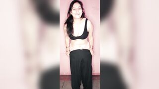 Nude dance bhojpuri dance music with puja - 6 image