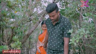 Hot Outdoor Sex With Desi Indian Bhabhi - 1 image