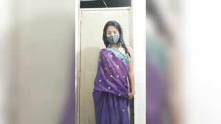 Desi girl seducing in videocall , hot masturbation , seducing her boyfriend 