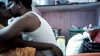 Indian house wife hot lips kissing - 6 image