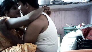 Indian house wife hot lips kissing - 7 image