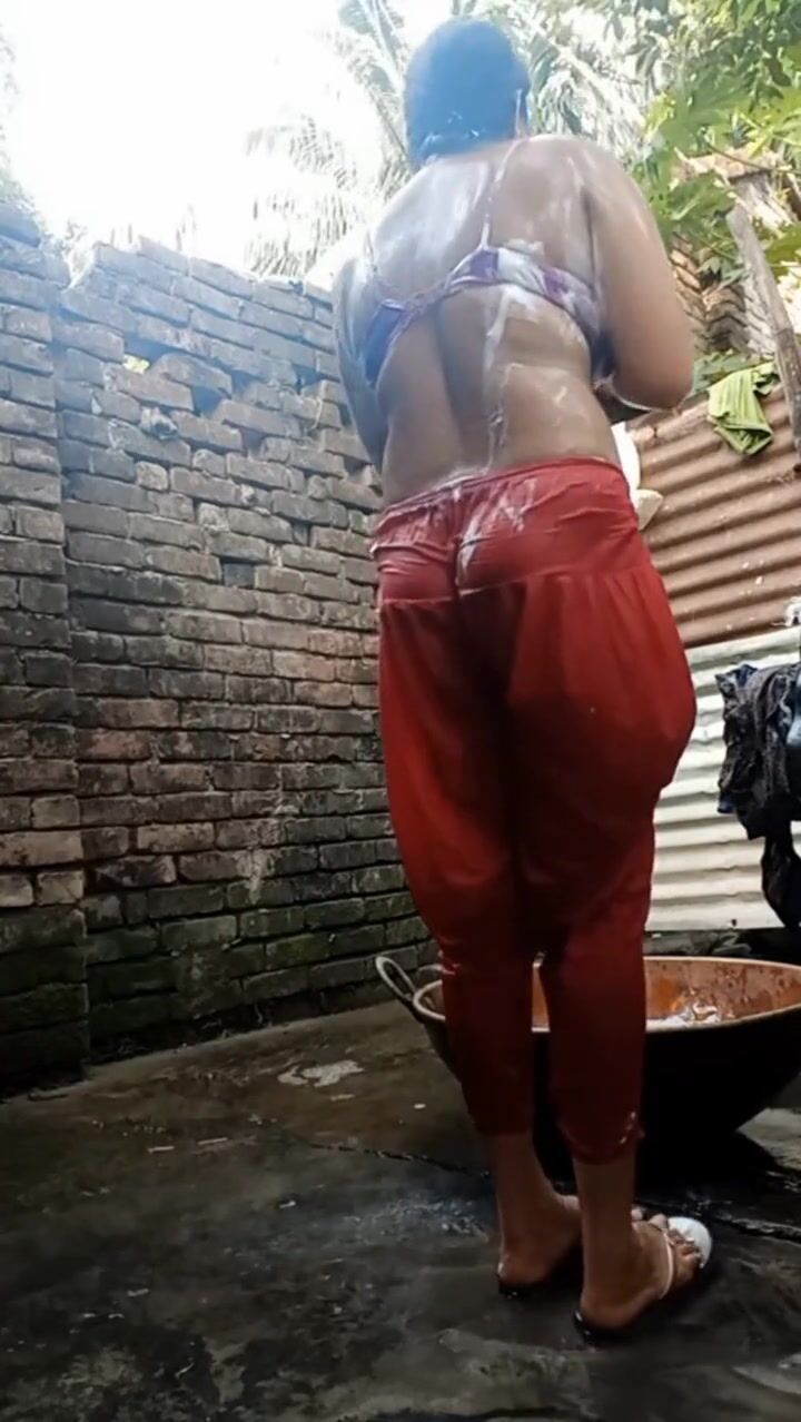 Tamil girls dress change video