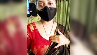 Lisa bhabi apne boyfriend ko video call karke btaya - 13 image