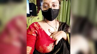 Lisa bhabi apne boyfriend ko video call karke btaya - 15 image