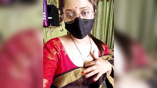 Lisa bhabi apne boyfriend ko video call karke btaya - 4 image