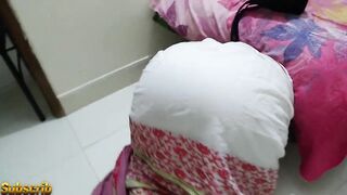 Tamil sexy aunty stuck under bed while cleaning the house. Then the stranger comes and fucks her big ass and cums in her mouth - 3 image