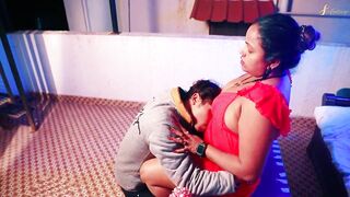 Hot sexy Indian stepmom fucked hard by her stepson - 7 image