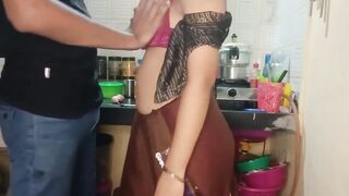 Jija ji ne Sali ko wife samja ke gand ko touch kiya - 6 image