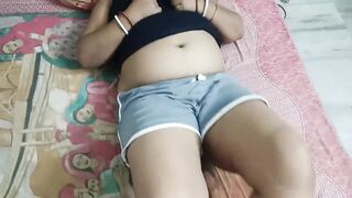 Desi Priyanka bhabhi squirting orgasm in front her neighbour to please him - 2 image