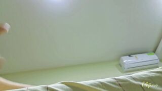 Amateur anal sex with fart sounds and moans. Pain and pleasure at the same time