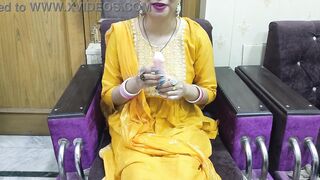 Husband surprises his wife on her birthday by giving her sexual pleasure in hindi audio