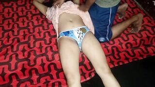 Indian desi village Bhabhi Devar viral video mms - 8 image