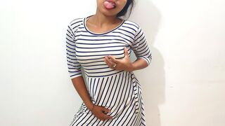 Indian hot Milf Bhabhi secret romantic sex with a service man! cum inside