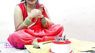 Sasur ji ne bahu ko anniversary par Choda, Father-in-law Fucked daughter-in-law after cutting cake on wedding anniversary - 4 image
