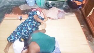 Indian mom step son fucking in home - 2 image