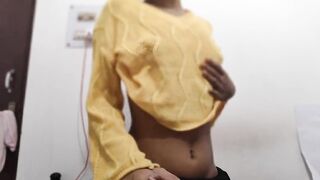 Desi girl showing her boobs and masturbating - 2 image