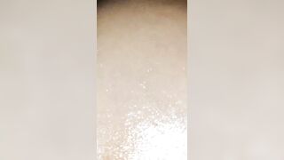 Indian desi bhabhi se milk lene gaya bhabhi ne apne mote mote boobs se doodh pilaya part 2 - 4 image
