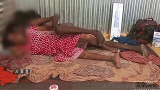 Padosi ko bulakar Apne room per Masti ke sath Kali Chut Ki Chudai Ki Bengali audio - 1 image