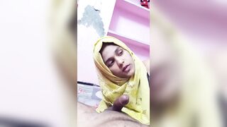 Muslim hijab sucking cock - 2 image