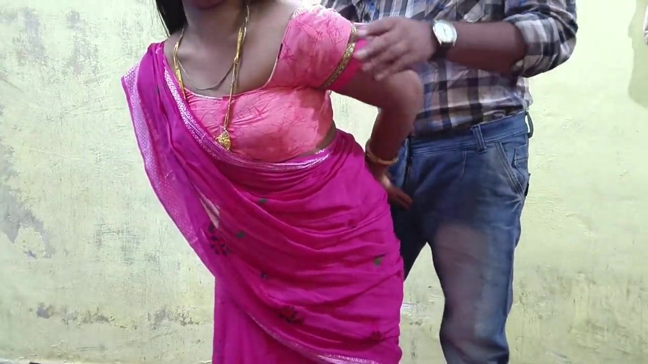 Apne bhai ki wife se payar ho gaya or uske baad usko apna lund sidhe uske  chut me dal diya watch online